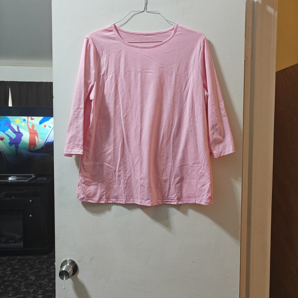Women's Lightweight Crewneck Top - Pink